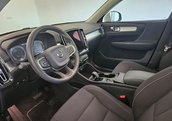 Volvo XC 40 cena 134900 przebieg: 55375, rok produkcji 2021 z Olsztyn małe 56